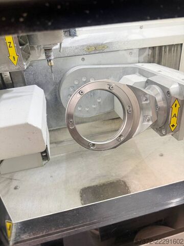 CNC-Dentalbearbeitungszentrum imes-icore Coritec 350i
