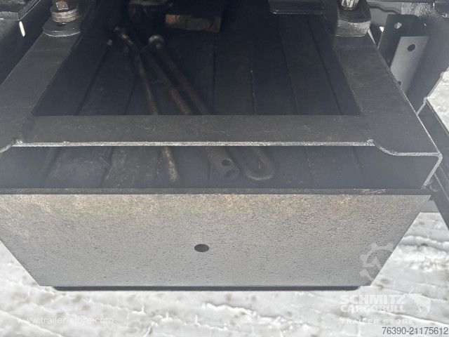 Auflieger mit Pritsche & Plane Schmitz Cargobull Semitrailer Curtainsider Standard