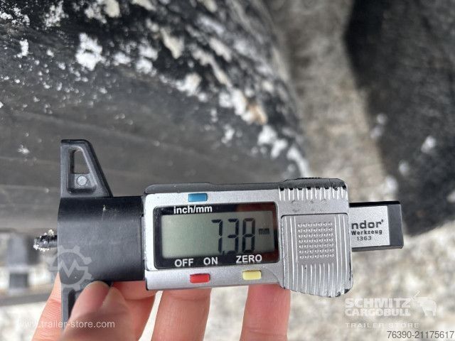 Auflieger mit Pritsche & Plane Schmitz Cargobull Semitrailer Curtainsider Standard