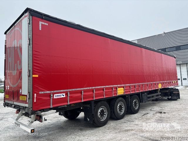Auflieger mit Pritsche & Plane Schmitz Cargobull Semitrailer Curtainsider Standard