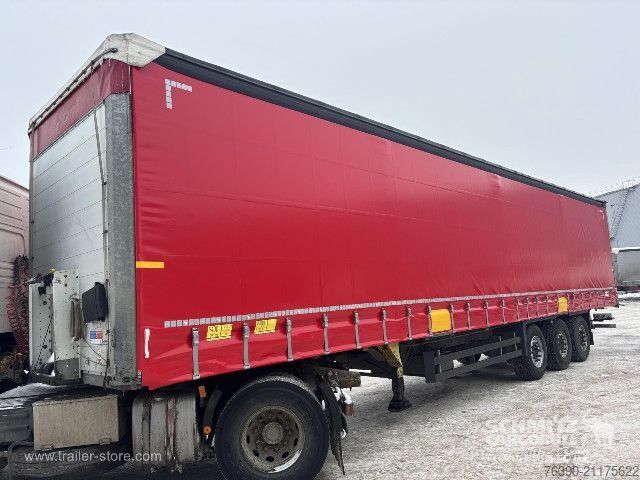 Auflieger mit Pritsche & Plane Schmitz Cargobull Semitrailer Curtainsider Standard