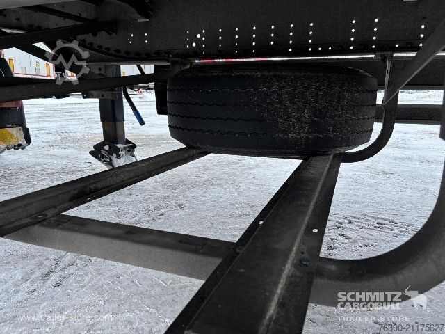 Auflieger mit Pritsche & Plane Schmitz Cargobull Semitrailer Curtainsider Standard