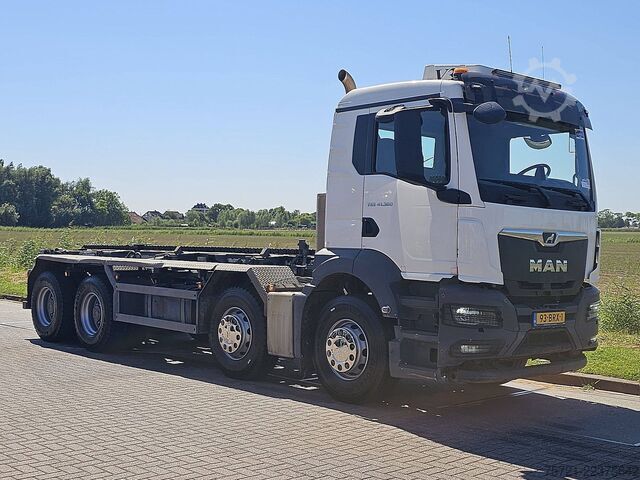 Chassis with cab M.A.N. 41.360 TGS CHAIN