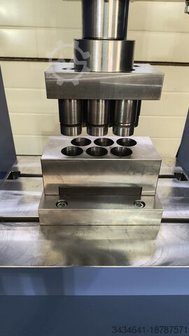 Pneumohydraulic Press 1T–50T UNITECH 