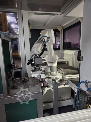 Industrial robot KUKA KR10 Agilus R1100/2 KRC4