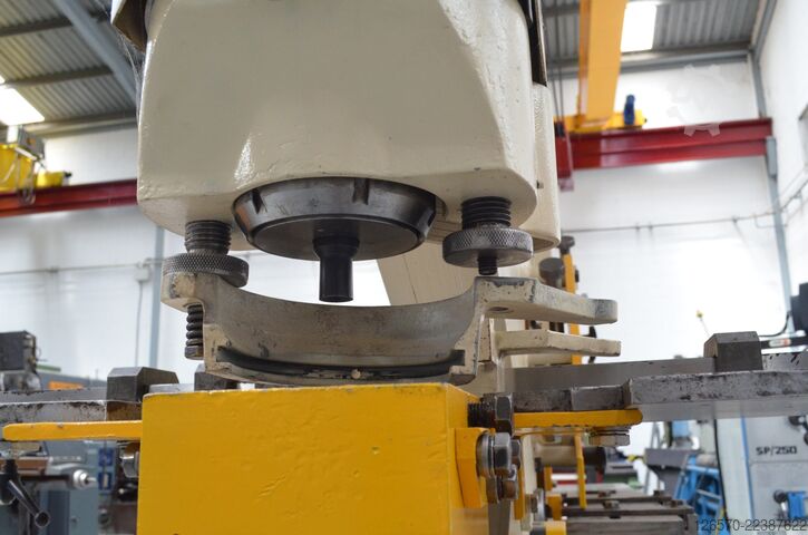 Punching press GEKA Hydracrop 70 SD