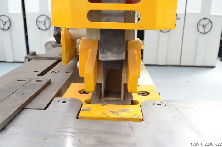 Punching press GEKA Hydracrop 70 SD