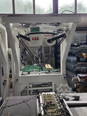 Industrial robot 2x ABB IRB 360 (Flexpicker) + Vision System