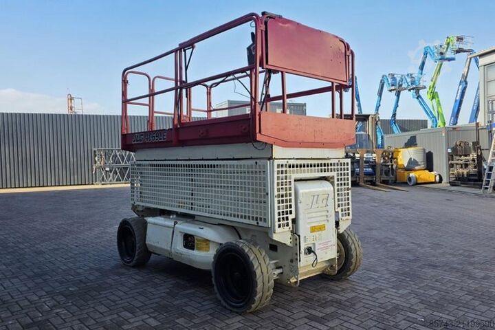 Scherenhebebühne JLG 4069LE Electric, 14.2m Working Height, 360kg Capac