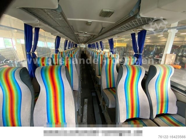 Bus MERCEDES-BENZ O 302/ Restourationsobjekt/ Oldtimer