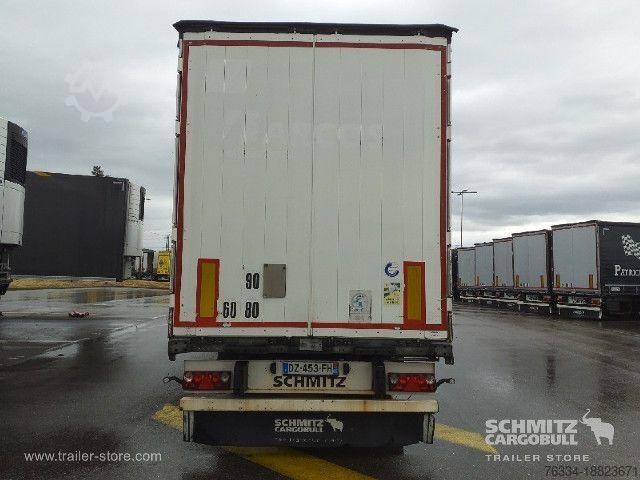 Open semitrailer with tarp Schmitz Cargobull Semitrailer Curtainsider Standard