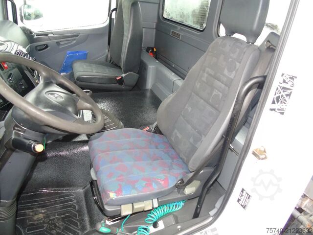 Kipper Mercedes-Benz Axor 3243 + 8X4 + MANUAL + SPRING + MEILLER