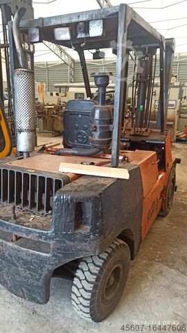 Bulgarischer Gabelstapler 3,5 Tonnen Diesel Typ BALKANCAR DV1792