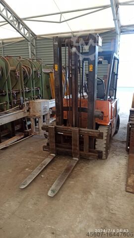 Bulgarischer Gabelstapler 3,5 Tonnen Diesel Typ BALKANCAR DV1792