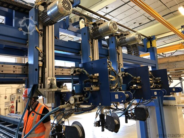 Nagelbrücke - Arbeitstische Randek AB 