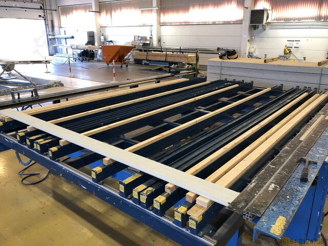 Nagelbrücke - Arbeitstische Randek AB 