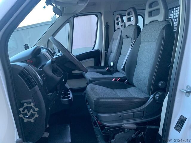 Pick-up van FIAT Ducato 35 Dop. Cab. 7 posti - Cassone Fisso