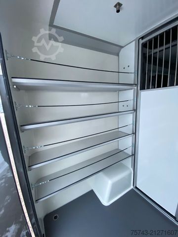 Livestock transporter MERCEDES-BENZ STX Sprinter  GG 4,100KG  Haras Hengste