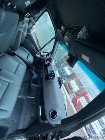 Livestock transporter MERCEDES-BENZ STX Sprinter  GG 4,100KG  Haras Hengste