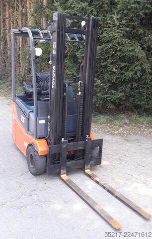 Forklift Toyota 7FBEST 13