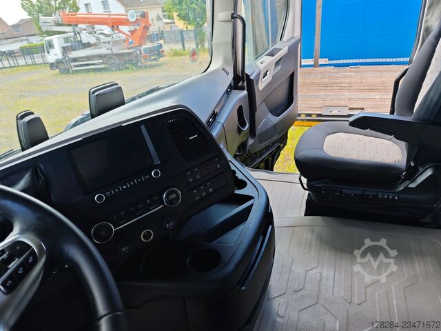 Standard tractor unit FORD F-MAX LUX LED, Intarder, Standklima, RDKS, Voll