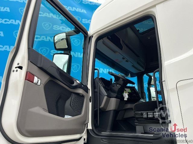 Standard tractor unit Scania S500 A4x2NB RETARDER P-AIRCO FULL AIR 8T VECTO 3