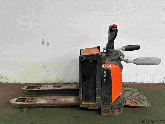 Electric Pallet Truck Toyota LPE 200