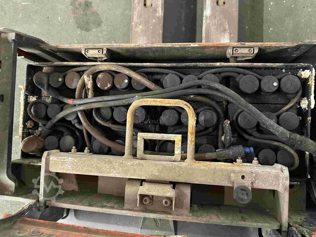 Electric Pallet Truck Toyota LPE 200