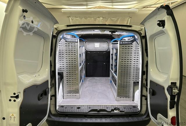 Kastenwagen RENAULT Kangoo Rapid Maxi erst 33 tkm # AHK # Navi