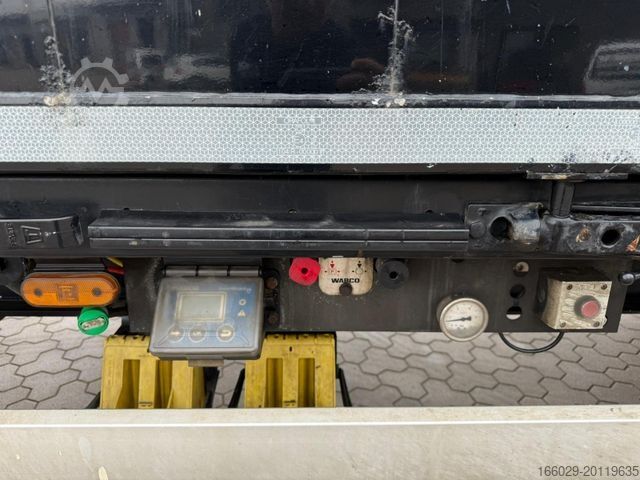 Walking floor semitrailer KNAPEN K502 Seitentüren Schubboden
