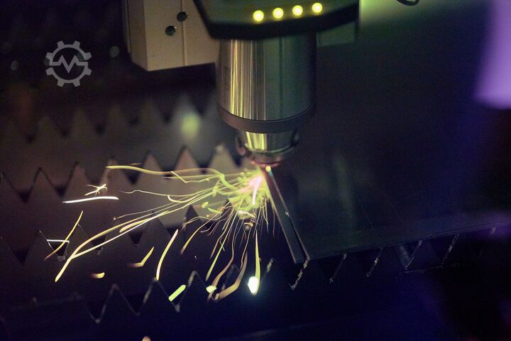 Laserschneidmaschine JFY BFC+ 3015