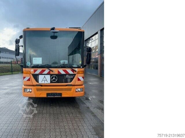 Garbage truck Mercedes-Benz 2629 6x2 Econic Faun VarioPress