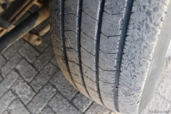 Hook arm system Mercedes-Benz Atego reserved!!  1218 + HYVALIFT + CONTAINER +...