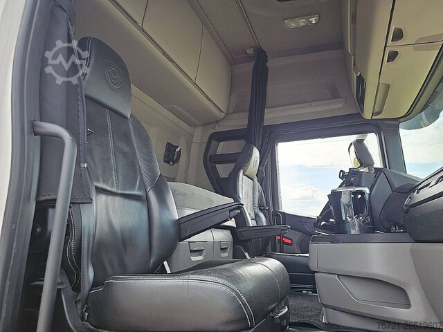 Standard-SZM SCANIA R500 6x2/4 LB MEGA RET