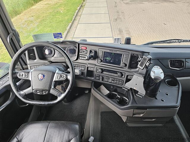 Standard-SZM SCANIA R500 6x2/4 LB MEGA RET