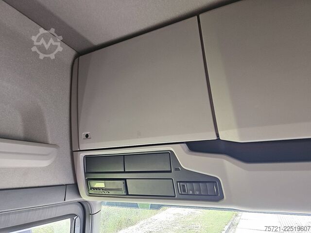 Standard-SZM SCANIA R500 6x2/4 LB MEGA RET