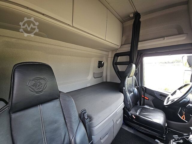 Standard-SZM SCANIA R500 6x2/4 LB MEGA RET