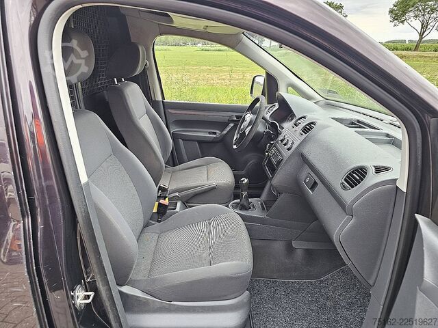 High-roof van VW CADDY