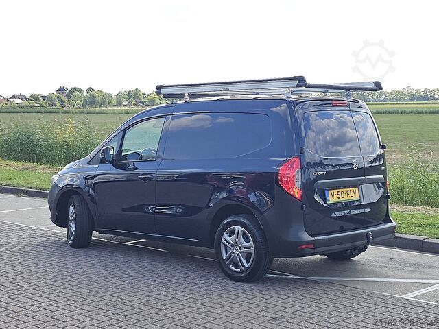 High-roof van MERCEDES-BENZ CITAN 113 BENZINE automaat ac