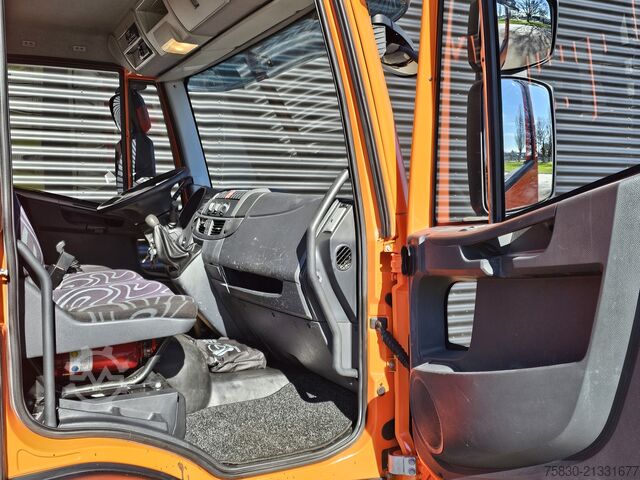 Recovery vehicle Iveco 8-160L OPRIJ / MACHINE TRANSPORT