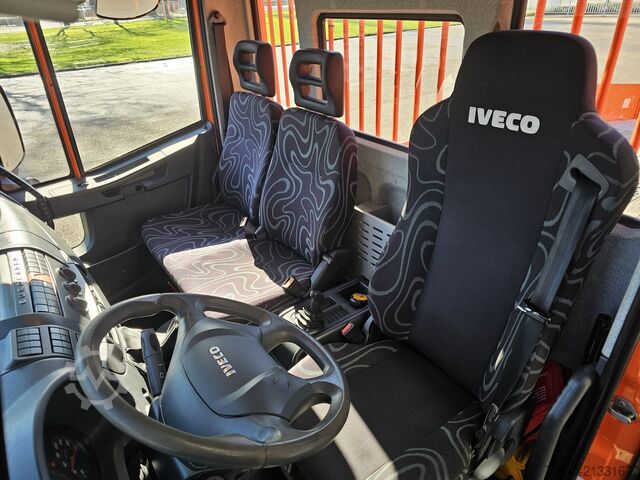 Recovery vehicle Iveco 8-160L OPRIJ / MACHINE TRANSPORT