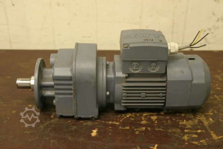 Gear motor 0.25 kW 55 rpm SEW EURODRIVE RF27 DRM/BR/Z/IS