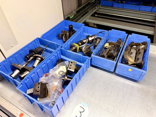 Lot of VDI 40 tool holders VDI 40 Tool Holders