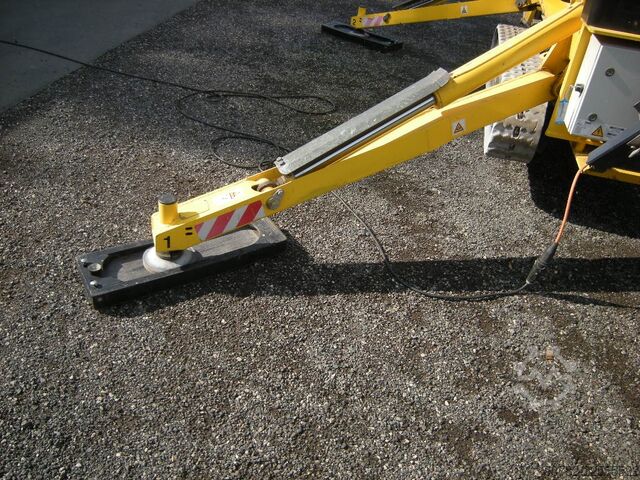 Crawler work platform Teupen LEO18GTplus