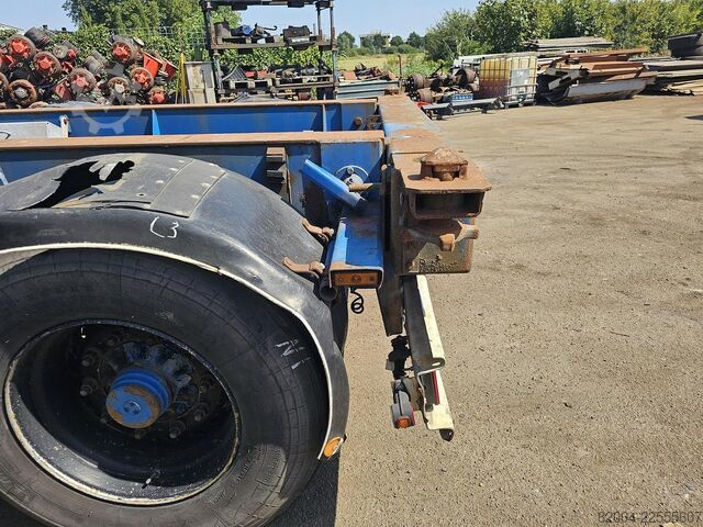 Container transport HRD NT CON.40 foot extendible chassis  2 x 20 foot ...