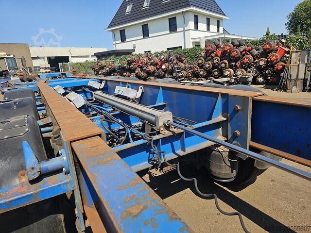 Container transport HRD NT CON.40 foot extendible chassis  2 x 20 foot ...