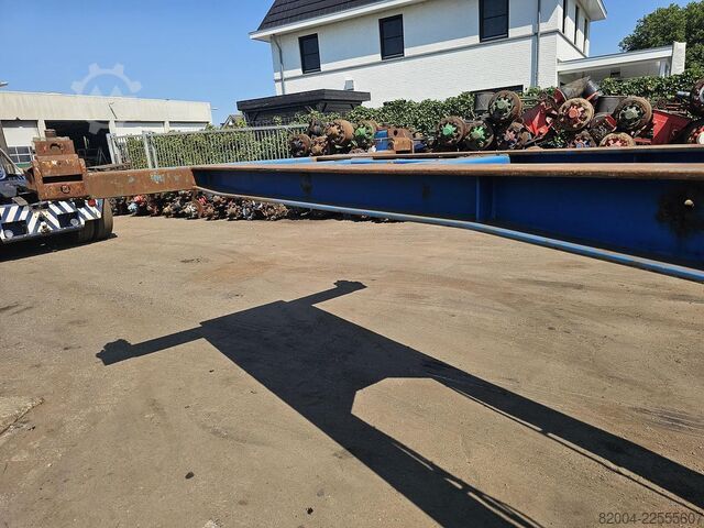 Container transport HRD NT CON.40 foot extendible chassis  2 x 20 foot ...