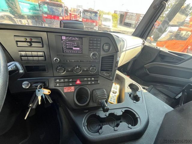 Roll-off tipper truck MERCEDES-BENZ Antos 2543 L 6x2 Abrollkipper mit Kran Funk+Grei