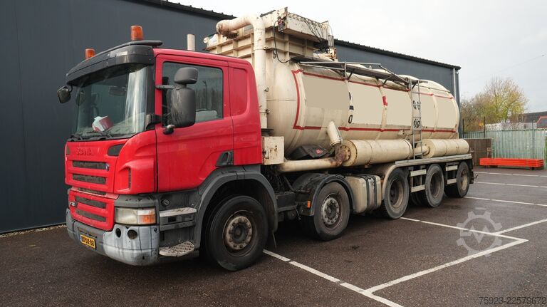 Tanker truck Scania P 380 – 10x4 blow and suck truck