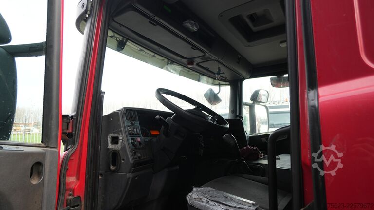 Tanker truck Scania P 380 – 10x4 blow and suck truck